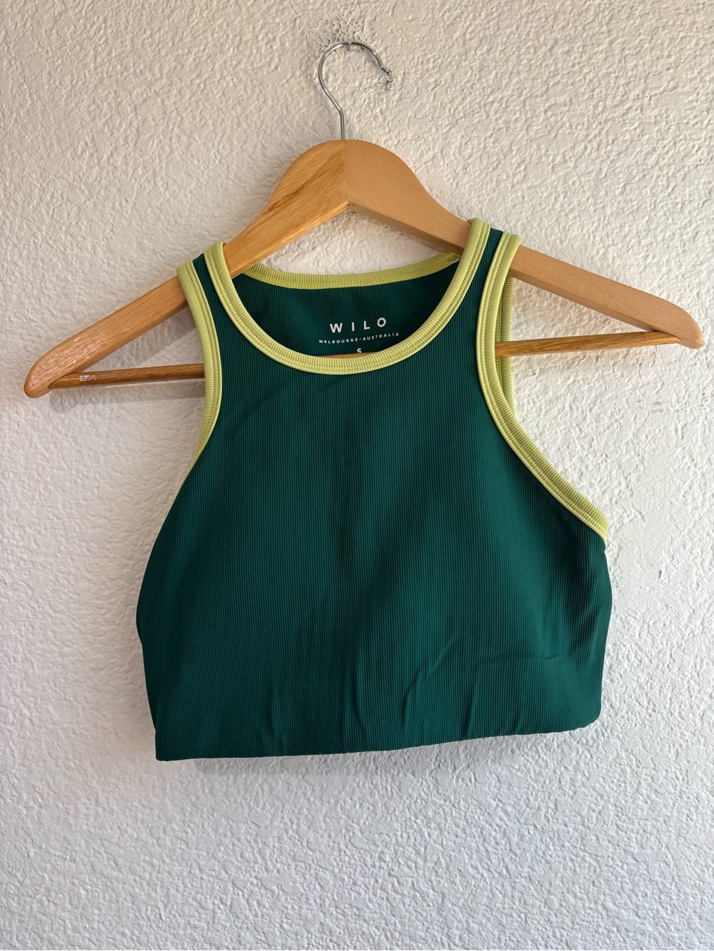 WILO the label Green Sports Bra Small